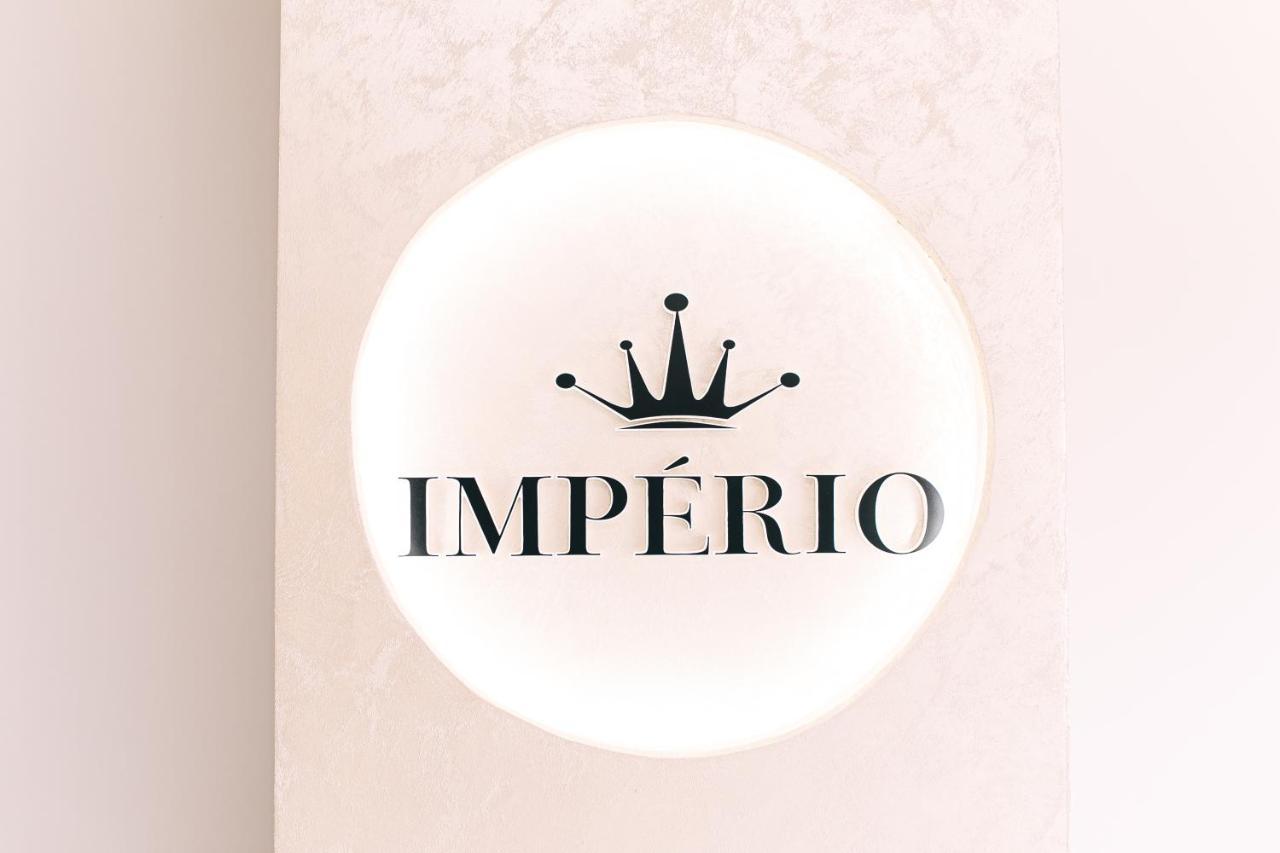 Luxury Apartman Imperio ชิเบนิก ภายนอก รูปภาพ