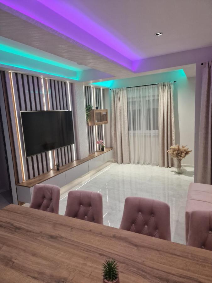 Luxury Apartman Imperio ชิเบนิก ภายนอก รูปภาพ