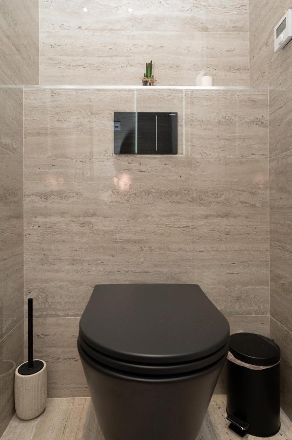 Luxury Apartman Imperio ชิเบนิก ภายนอก รูปภาพ