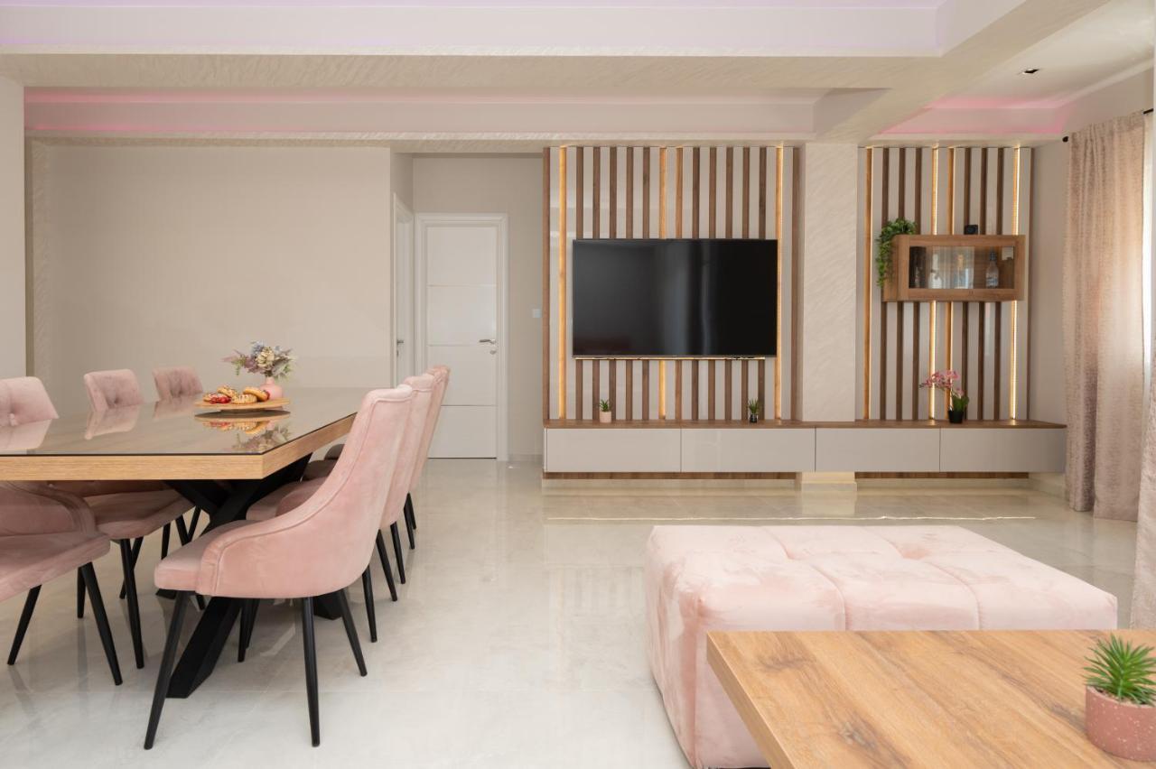 Luxury Apartman Imperio ชิเบนิก ภายนอก รูปภาพ
