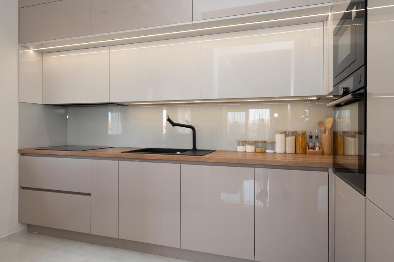 Luxury Apartman Imperio ชิเบนิก ภายนอก รูปภาพ