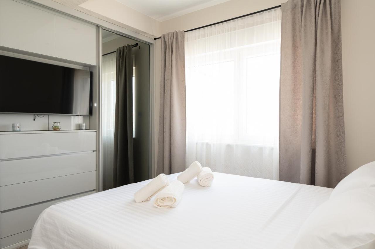 Luxury Apartman Imperio ชิเบนิก ภายนอก รูปภาพ