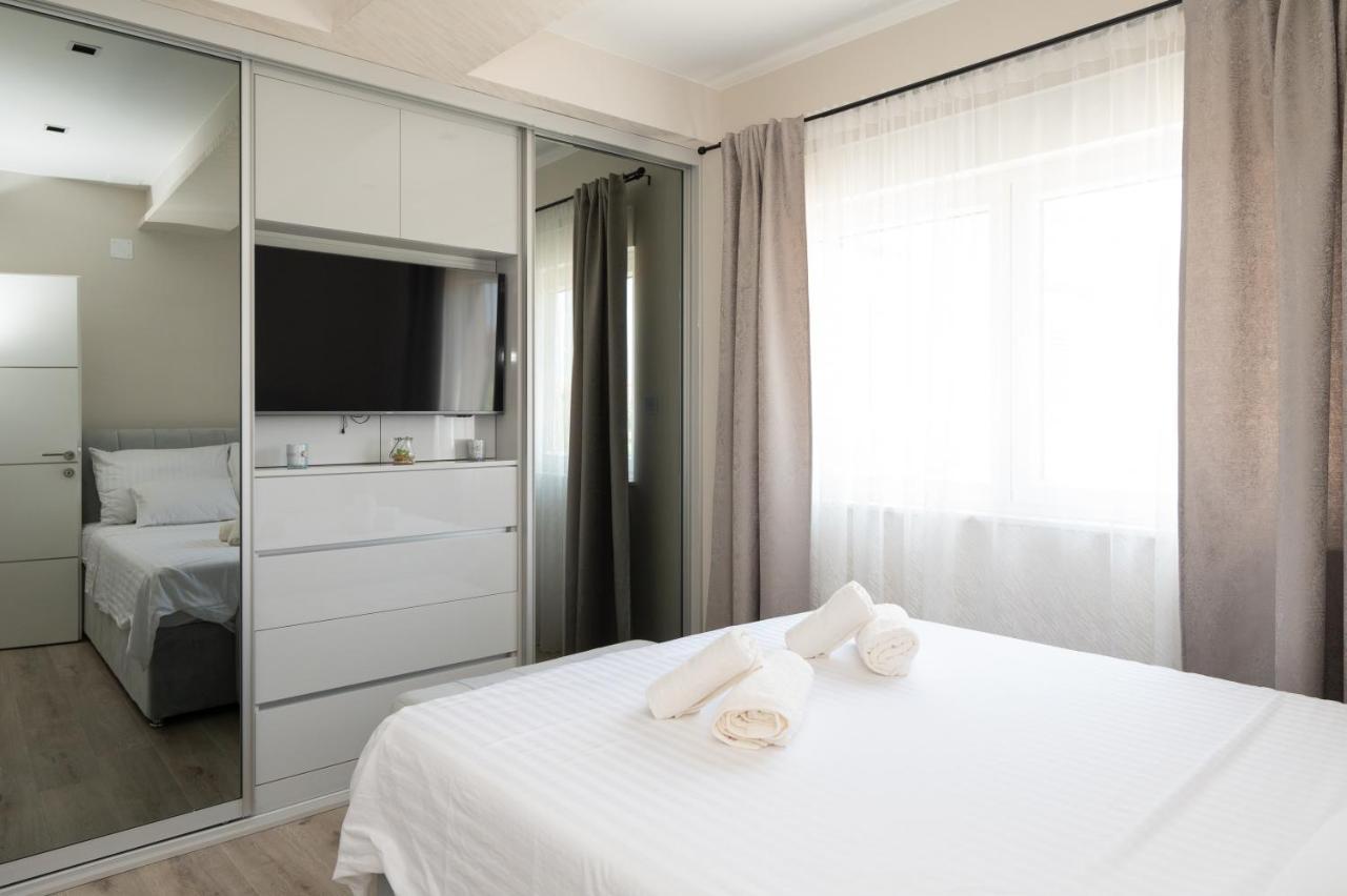Luxury Apartman Imperio ชิเบนิก ภายนอก รูปภาพ